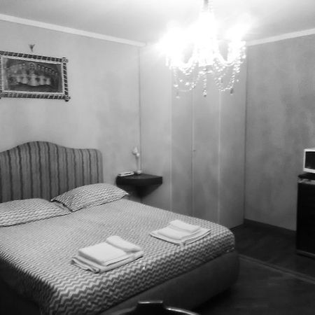 B&B Zia Sua Наполи Екстериор снимка