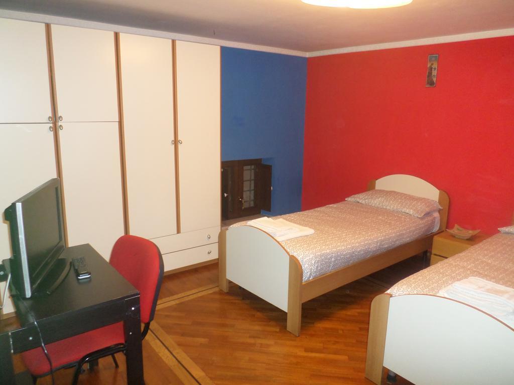 B&B Zia Sua Наполи Екстериор снимка
