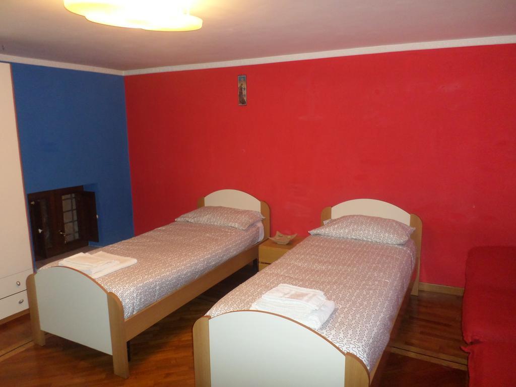 B&B Zia Sua Наполи Екстериор снимка